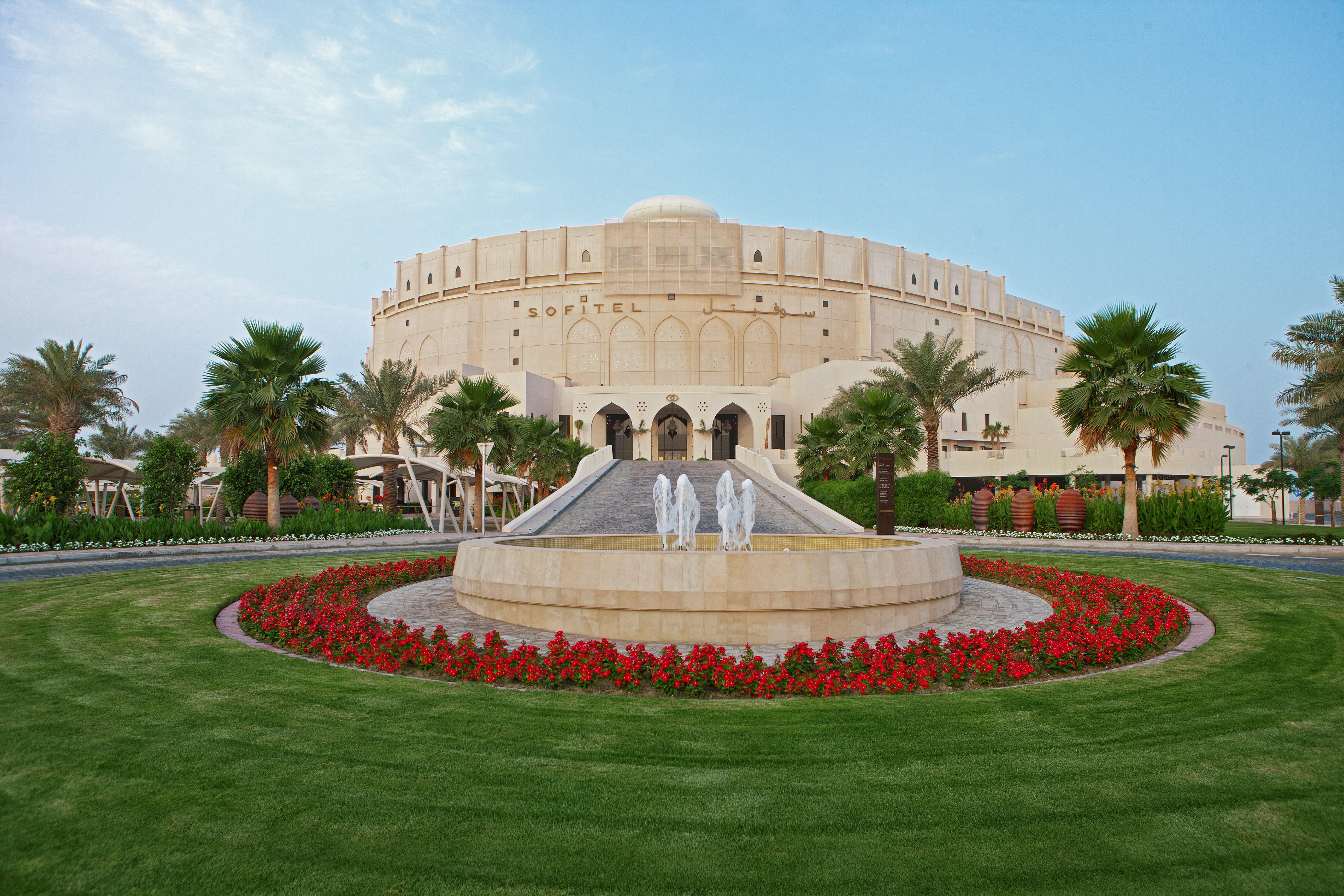 Sofitel Bahrain Zallaq Thalassa Sea & Spa Manama Exterior photo Al-Dana Palace