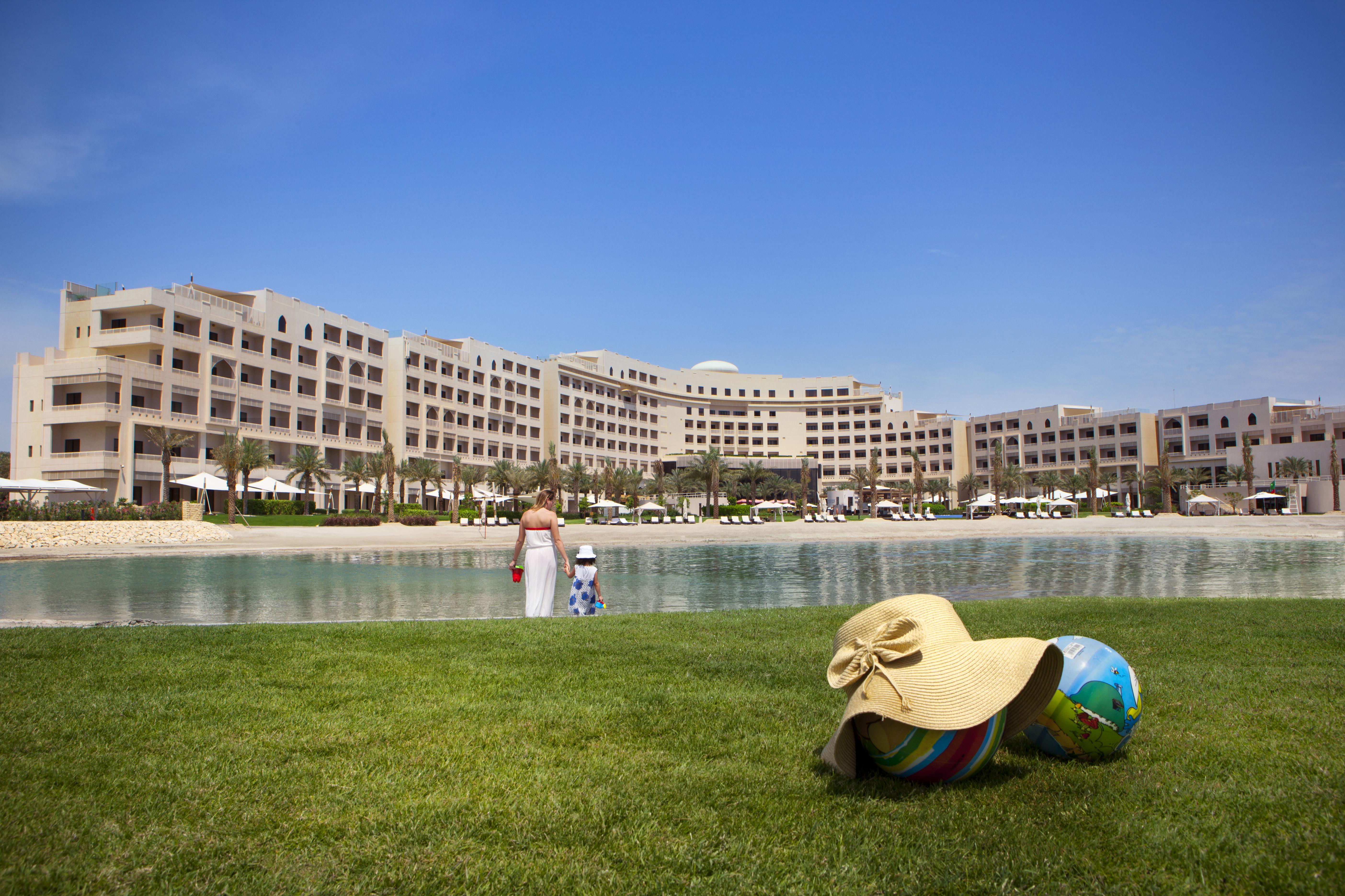 Sofitel Bahrain Zallaq Thalassa Sea & Spa Manama Exterior photo The Oberoi Dubai