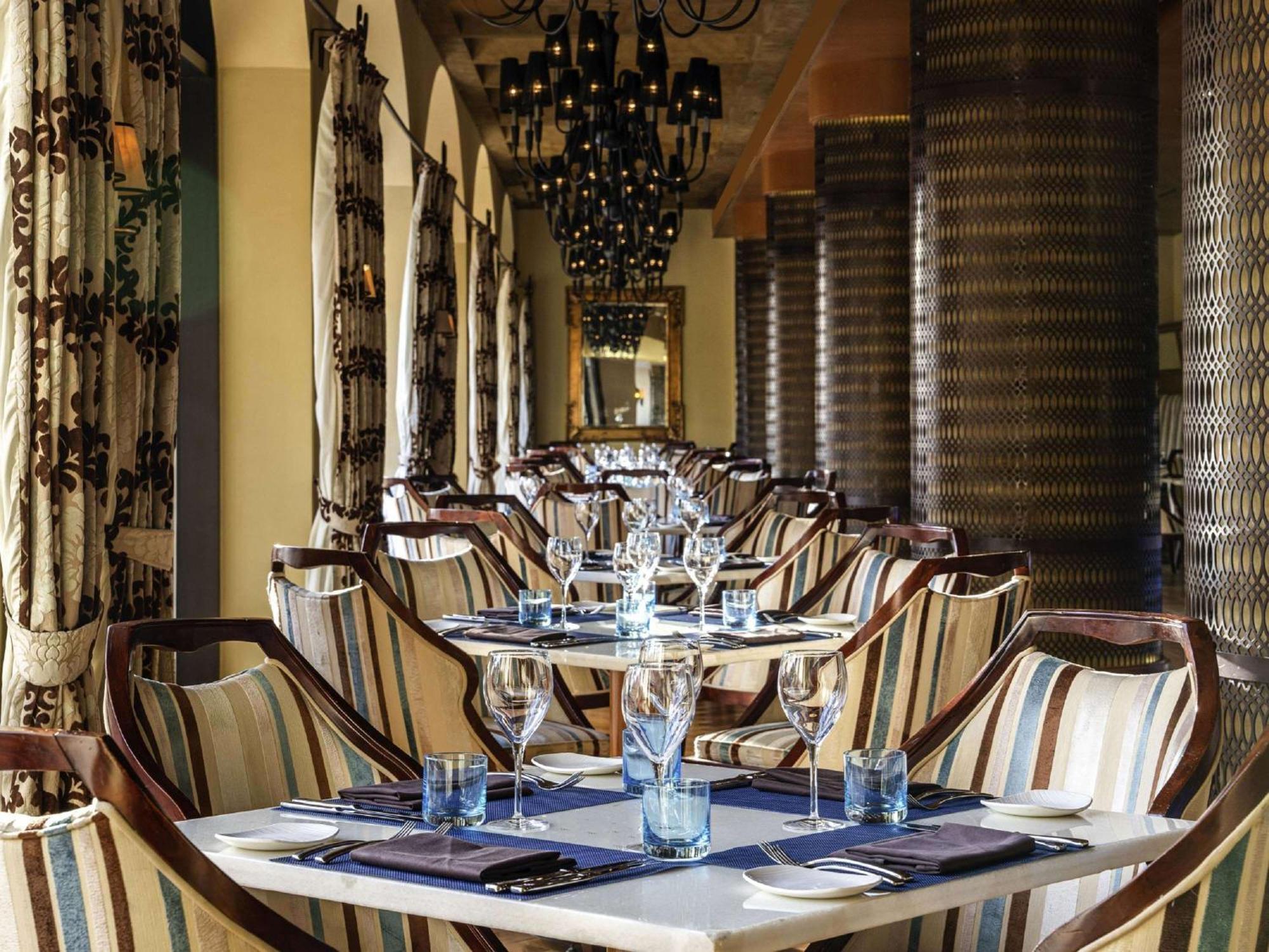 Sofitel Bahrain Zallaq Thalassa Sea & Spa Manama Exterior photo The restaurant